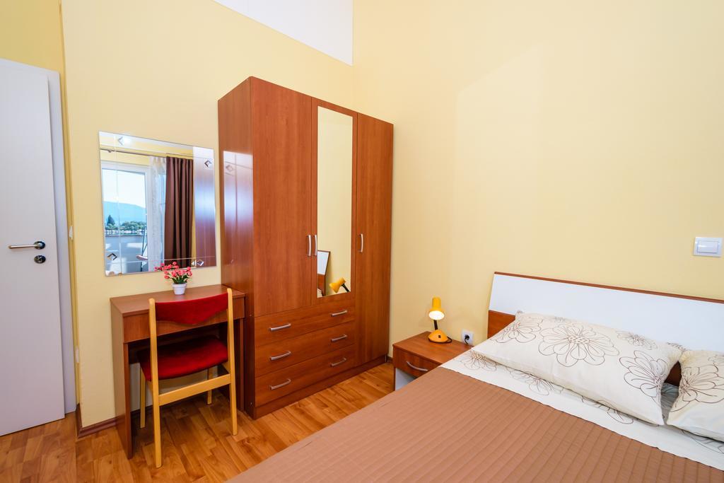 בלאצ'ה Apartments Galeb מראה חיצוני תמונה